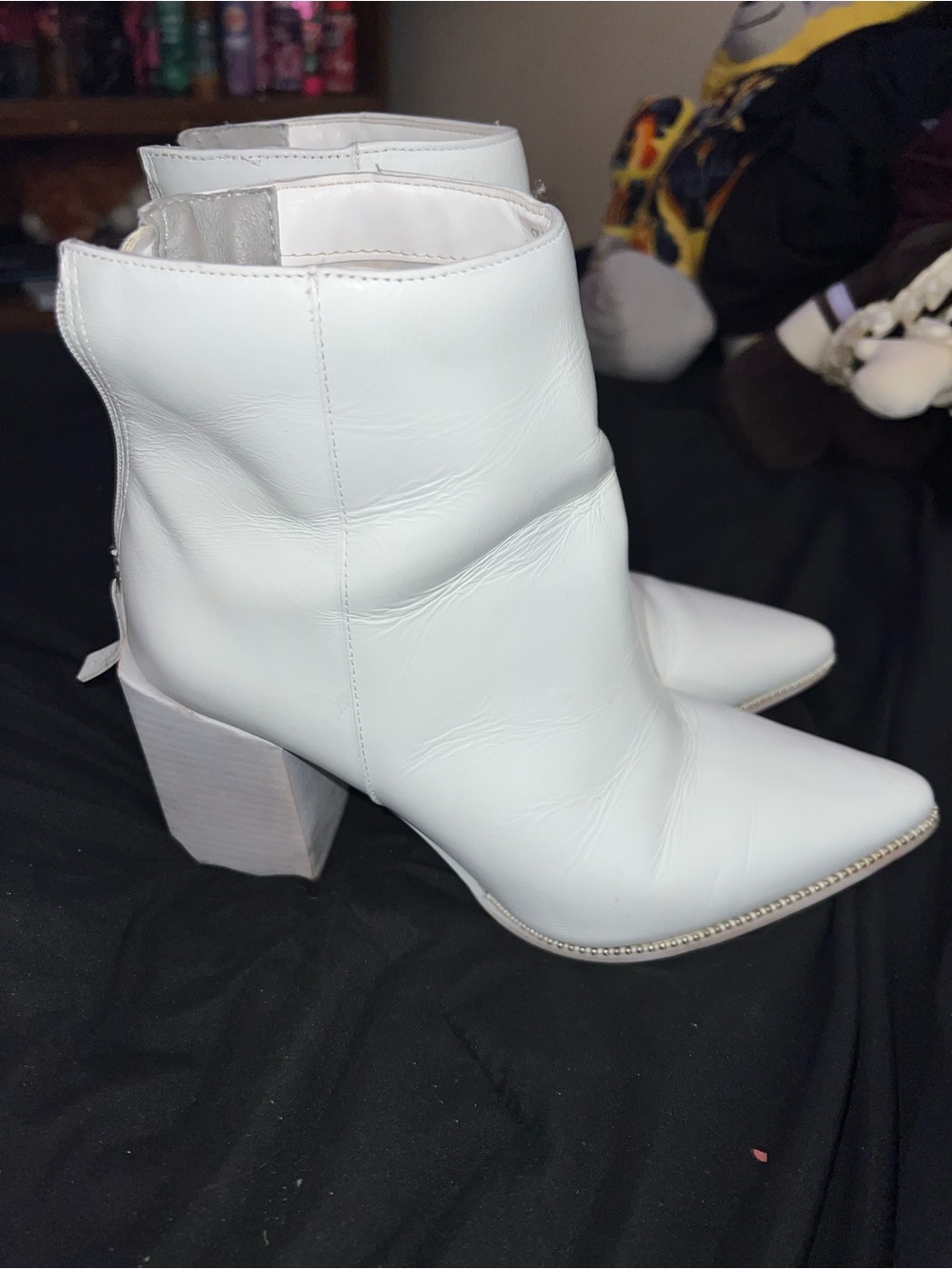 Steve Madden White Pointed Toe Block Heel Ankle Boots